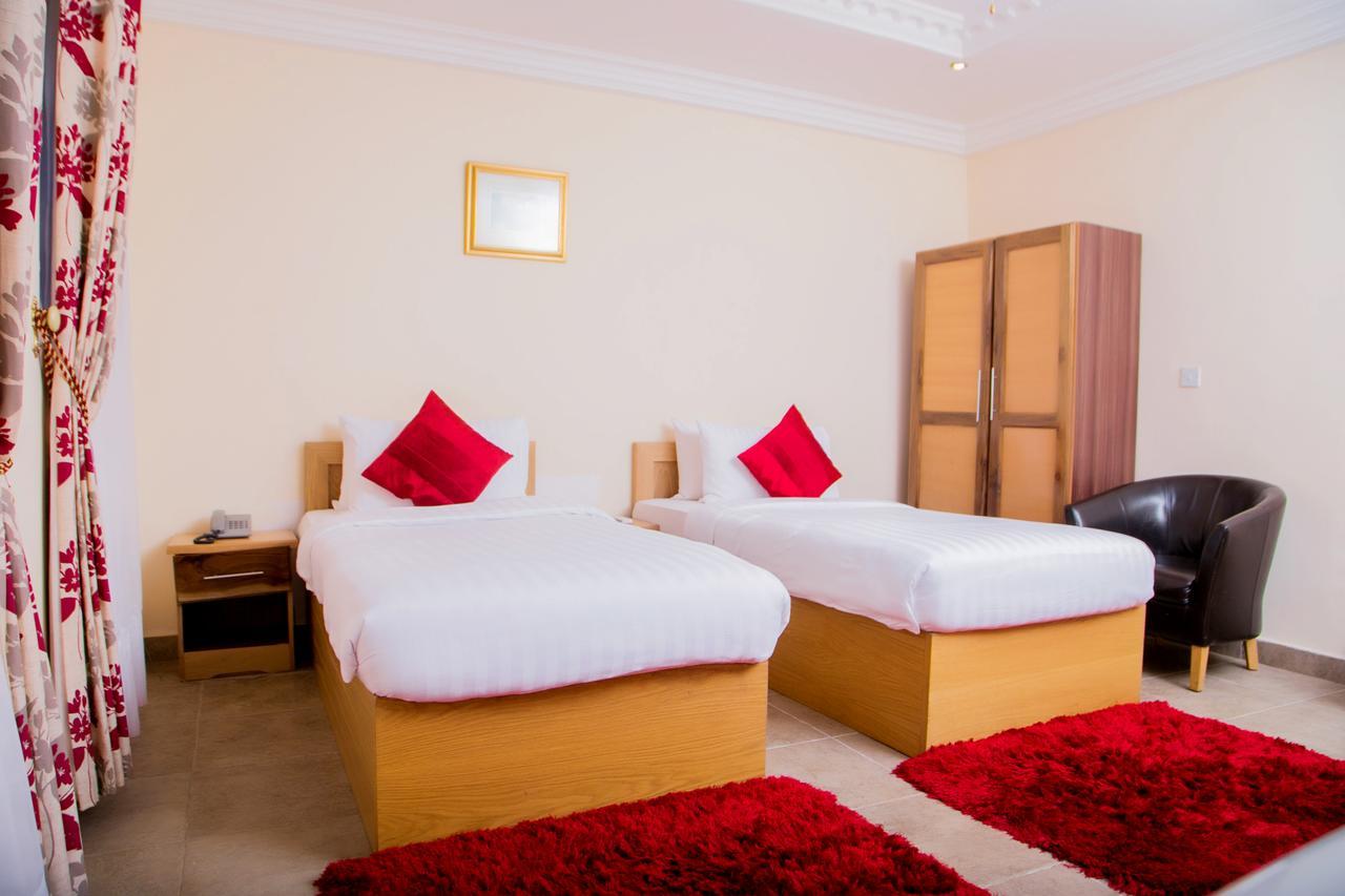 Eden Vale Hotel Ajiringano 외부 사진